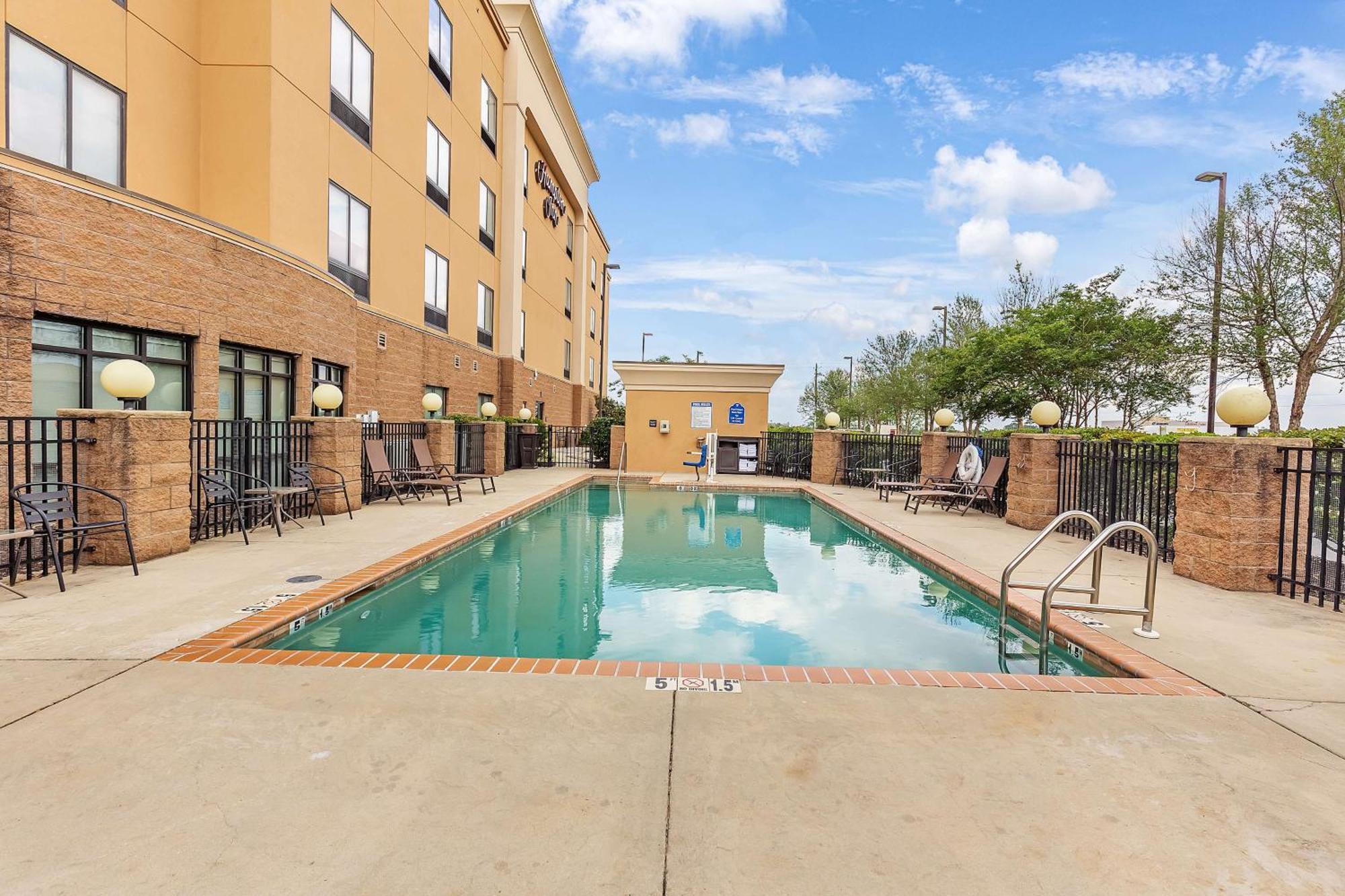 Hampton Inn - Atmore Bagian luar foto