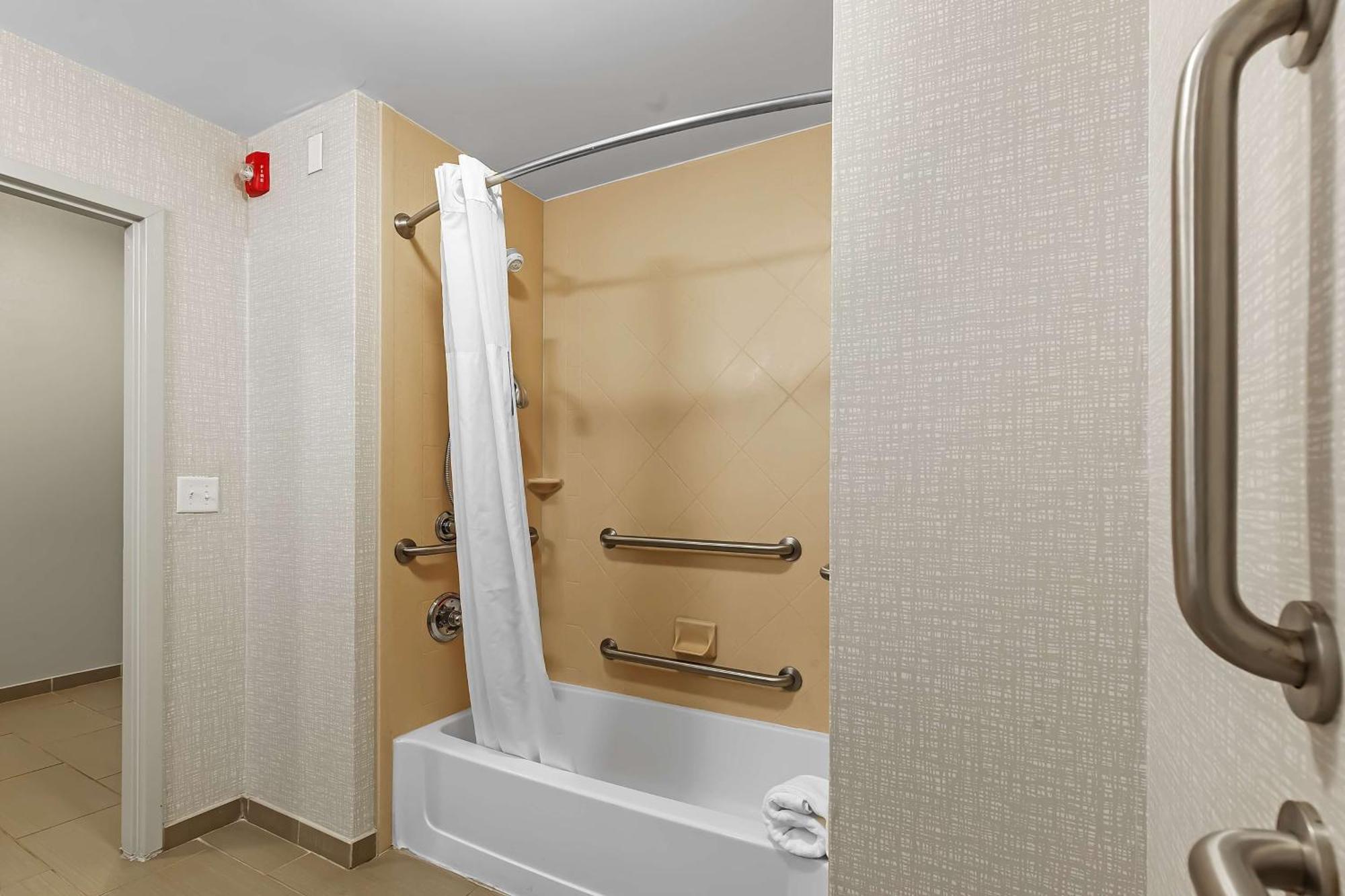 Hampton Inn - Atmore Bagian luar foto